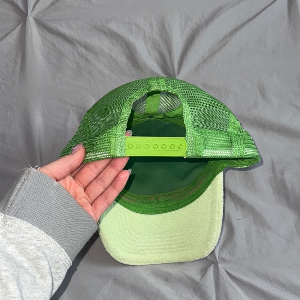 Boy Lie Green and Yellow Embroidered Cap - Picture 3 of 3